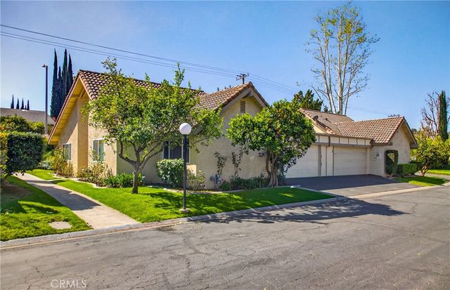 25338 Lawton, Loma Linda, CA 92354
