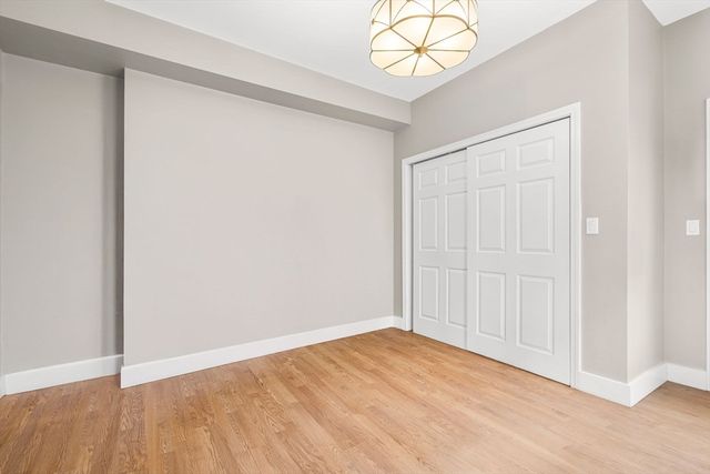 121 F St 1, Boston, MA 02127