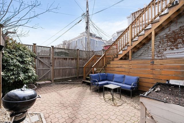 121 F St 1, Boston, MA 02127