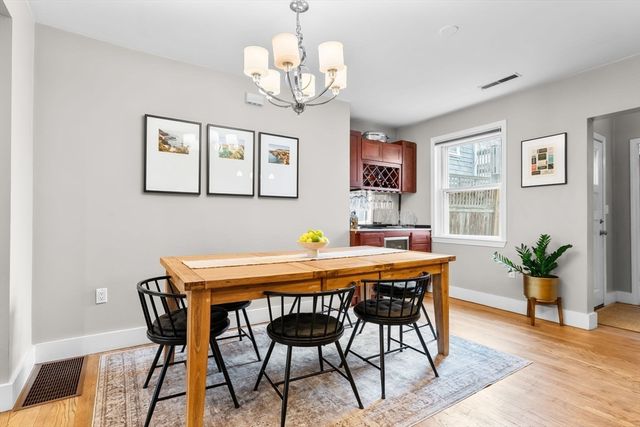 121 F St 1, Boston, MA 02127