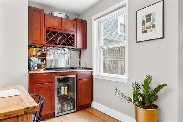 121 F St 1, Boston, MA 02127