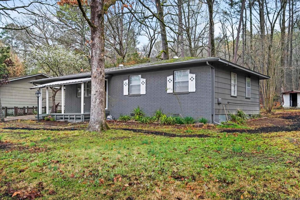 11312 Barrett Rd, Roland, AR 72135