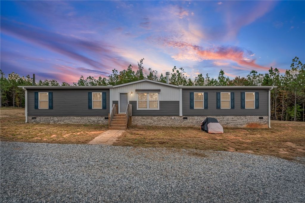 261 Fox Road, Abbeville, SC 29620