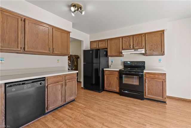 2281 Hatton ST, Virginia Beach, VA 23451