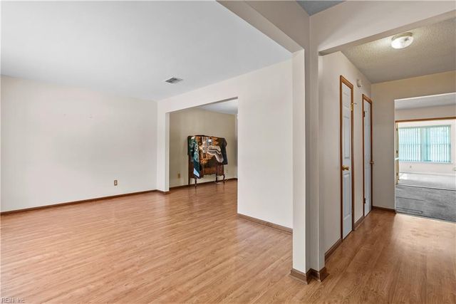 2281 Hatton ST, Virginia Beach, VA 23451