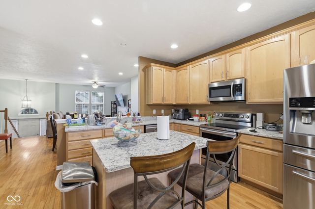 8348 Codesa Way, Indianapolis, IN 46278