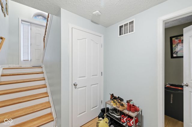 8348 Codesa Way, Indianapolis, IN 46278