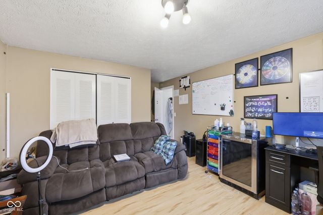 8348 Codesa Way, Indianapolis, IN 46278