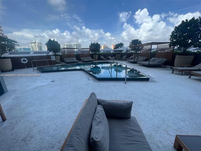 17001 Collins Ave 1006, Sunny Isles Beach, FL 33160