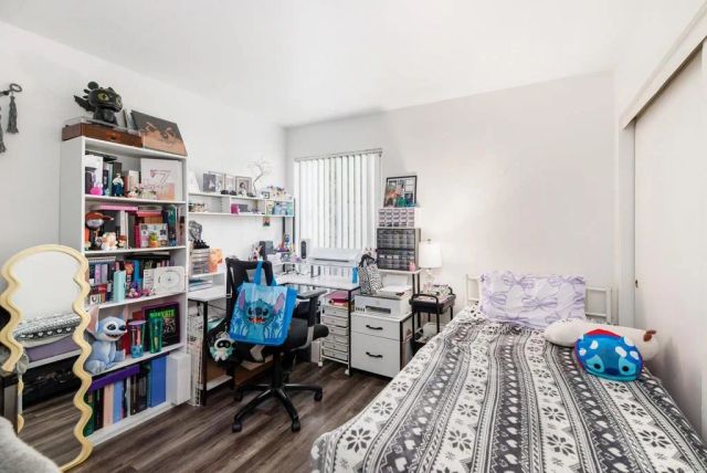 1051 Rock Springs Road 135, Escondido, CA 92026