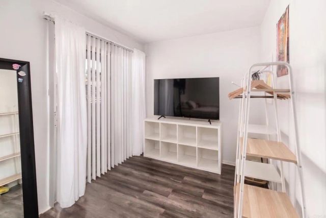 1051 Rock Springs Road 135, Escondido, CA 92026