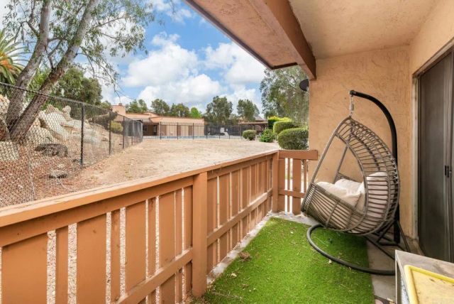 1051 Rock Springs Road 135, Escondido, CA 92026