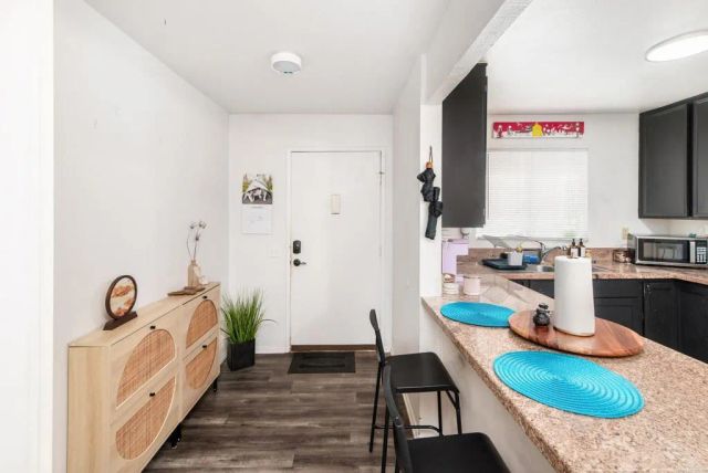 1051 Rock Springs Road 135, Escondido, CA 92026