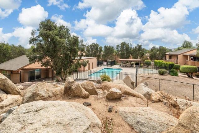 1051 Rock Springs Road 135, Escondido, CA 92026