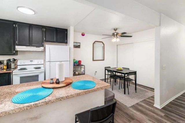 1051 Rock Springs Road 135, Escondido, CA 92026