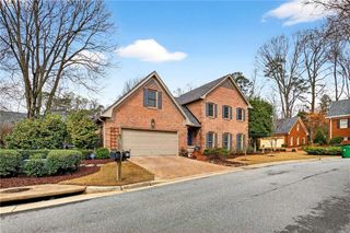 23 Downshire Circle, Atlanta, GA 30033