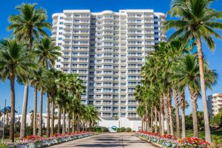 2 Oceans West Blvd Apt 1702, Daytona Beach Shores, FL 32118
