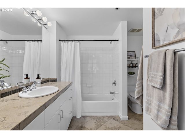 1132 Sw 19TH Ave 505, Portland, OR 97205