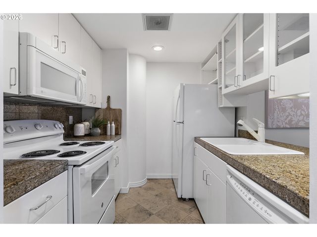 1132 Sw 19TH Ave 505, Portland, OR 97205