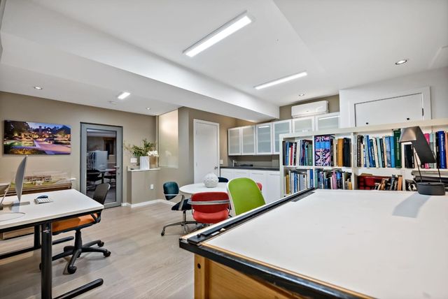 519 Lakemead Way, Redwood City, CA 94062