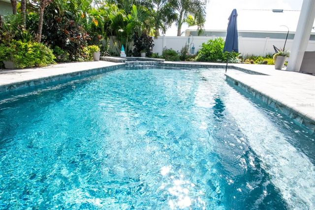 557 BIMINI BAY BOULEVARD, Apollo Beach, FL 33572