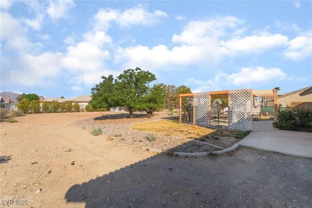 2230 Wagon Avenue, Pahrump, NV 89048