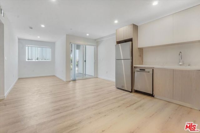 10918 Camarillo Street, North Hollywood (los Angeles), CA 91603