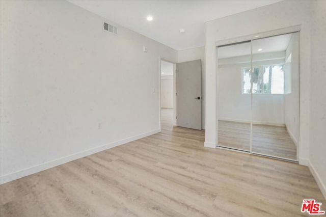 10918 Camarillo Street, North Hollywood (los Angeles), CA 91603