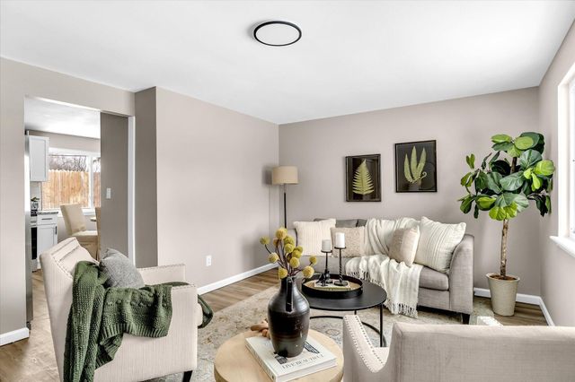 12 Faust Court, Ann Arbor, MI 48108