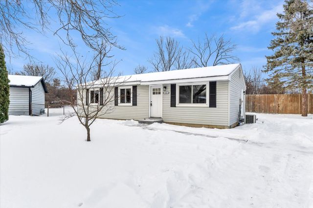 12 Faust Court, Ann Arbor, MI 48108