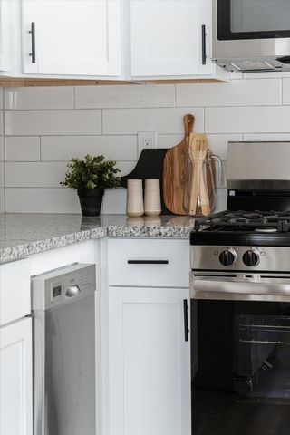 12 Faust Court, Ann Arbor, MI 48108