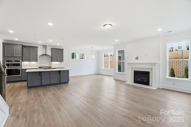 115 Longwood Road, Mooresville, NC 28115