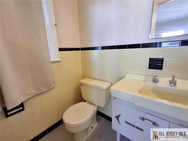 411 Lefferts Street, South Amboy, NJ 08879