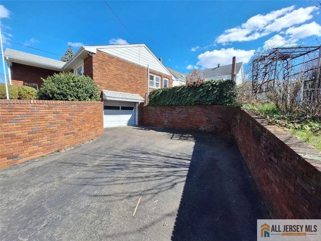 411 Lefferts Street, South Amboy, NJ 08879