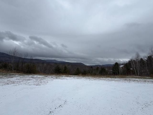 19 Village Road, Shelburne, NH 03581