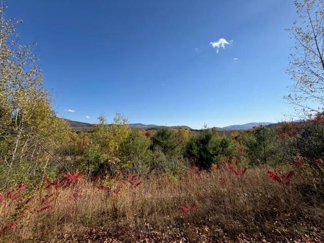 19 Village Road, Shelburne, NH 03581