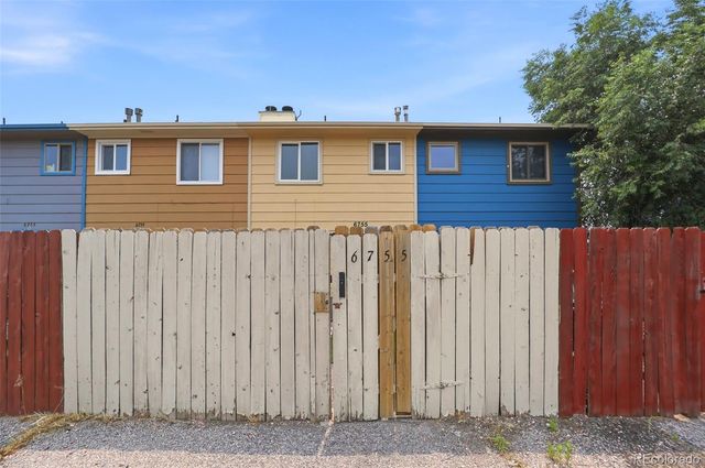 6755 Pahokee Court B, Colorado Springs, CO 80915
