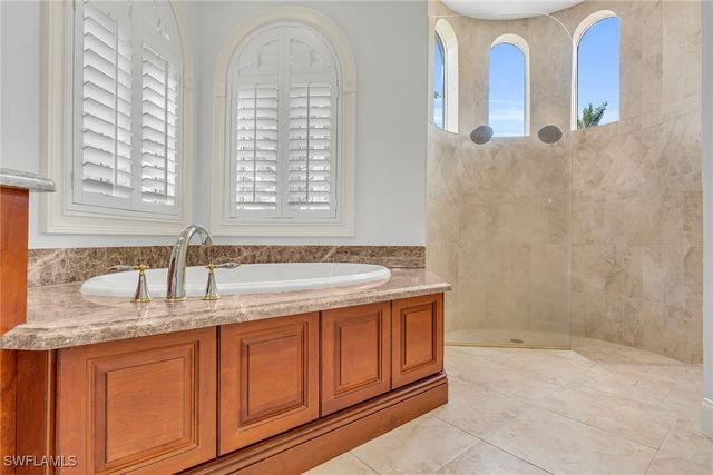 12471 Vittoria WAY, Fort Myers, FL 33912