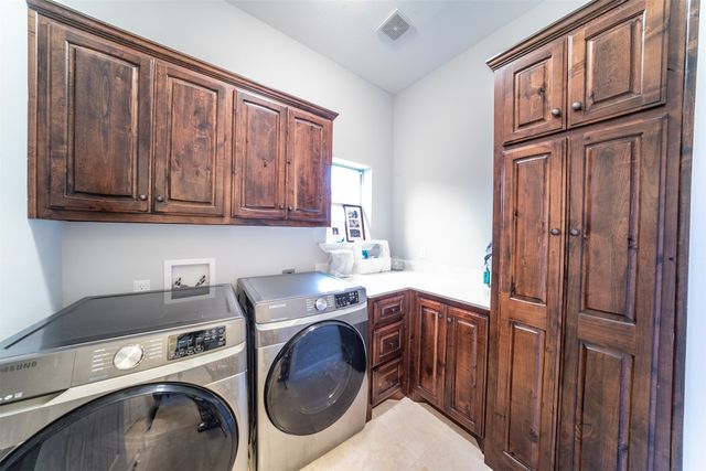 115 Fairway Drive, Waxahachie, TX 75165