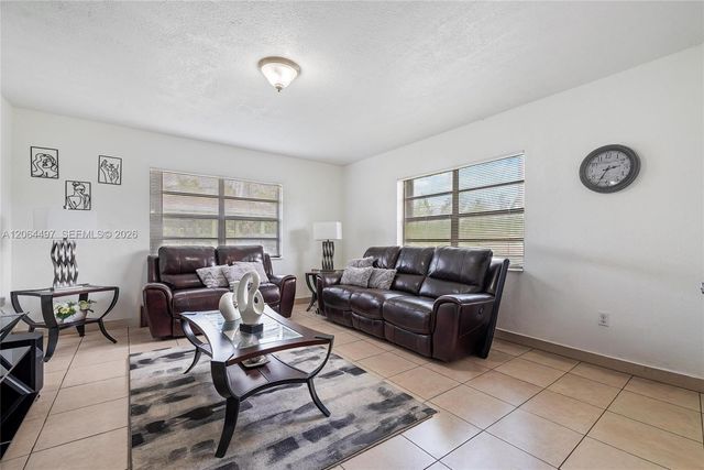 327 NW 3rd Street, Florida City, FL 33034