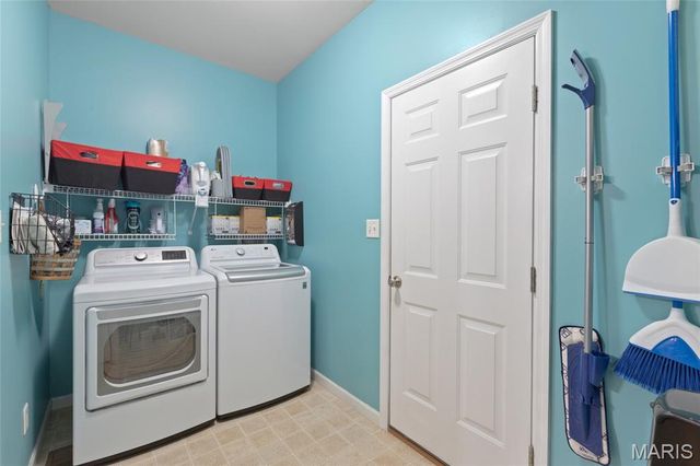 1323 Woodside Drive, Arnold, MO 63010
