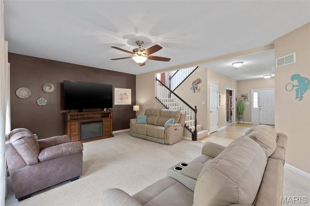 1323 Woodside Drive, Arnold, MO 63010