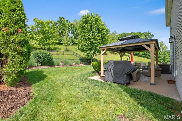 1323 Woodside Drive, Arnold, MO 63010