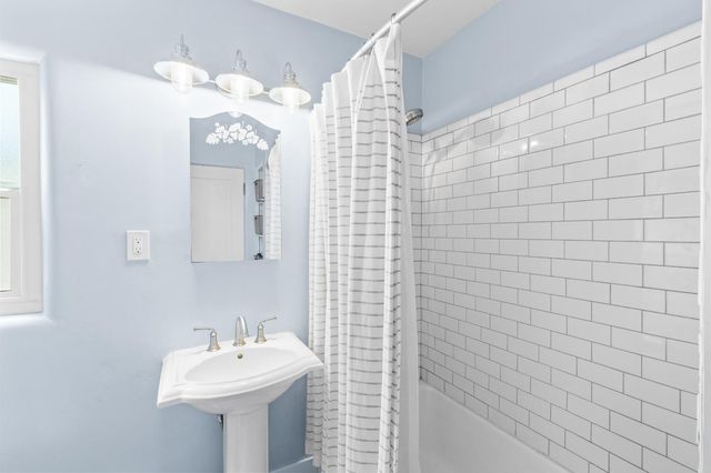 18 Jackson St, Woodland, CA 95695