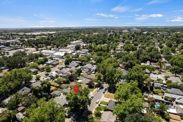 18 Jackson St, Woodland, CA 95695