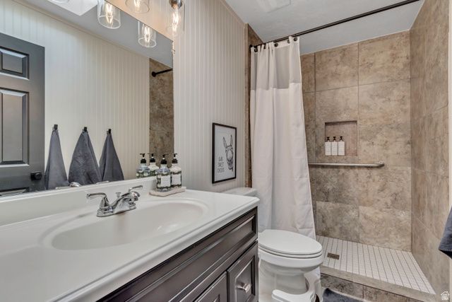 1026 W 450 S, Layton, UT 84041