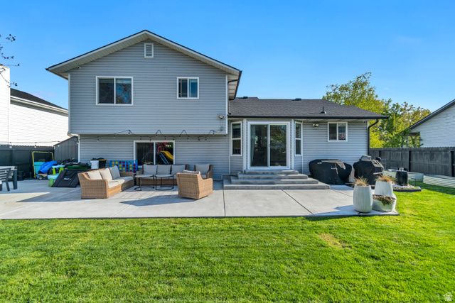 1026 W 450 S, Layton, UT 84041