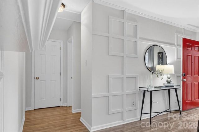 5917 Crape Myrtle Lane, Charlotte, NC 28216