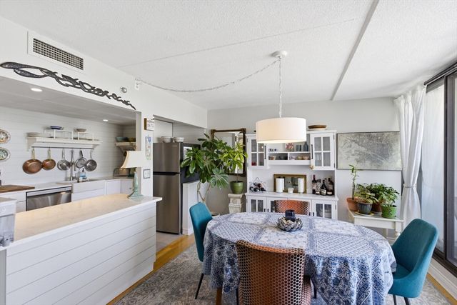 61 Broad Reach M56B, Weymouth, MA 02191