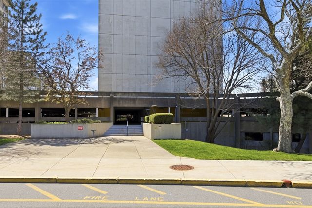 61 Broad Reach M56B, Weymouth, MA 02191